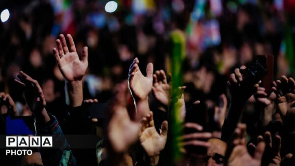 اجتماع چندهزار نفره حسینیه خیمه الانتظار در مشهد