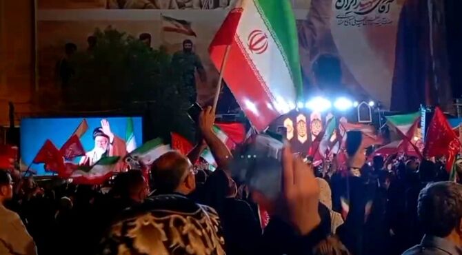۱۳۰شب ایستادگی در قلب شهر؛ وقتی انقلاب ، تکرار نمی شود بلکه تداوم می یابد