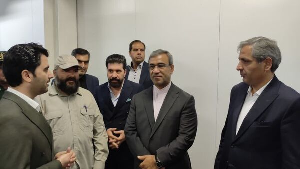 استاندار خراسان رضوی از شرکت عصاره‌گیری پردیس کاشمر بازدید کرد