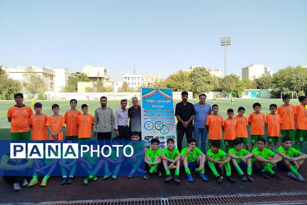 برگزاری مسابقات فوتبال در راستای اجرای «طرح ملی میدان پویا» در ناحیه دو شهرری 
