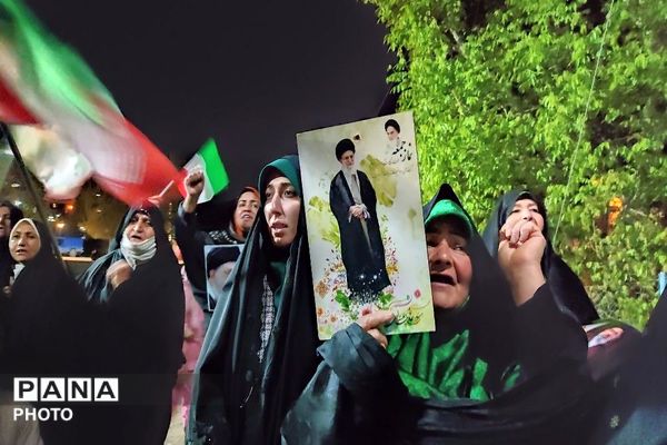هم صدایی مردم شهر بار در حمایت از آرمان ها 