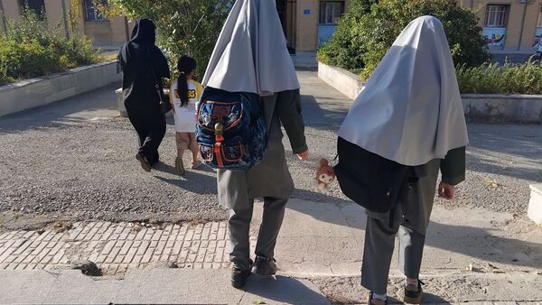 بوی ماه مهر در مدرسه ما / روایتی تصویری از روز اول مهرماه