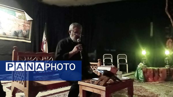 مراسم شب‌دهم محرم در هیئت فرهنگیان  نیشابور