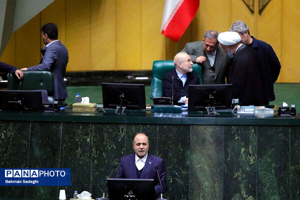 تقدیم لایحه بودجه سال ۱۴۰۵ به مجلس شورای اسلامی