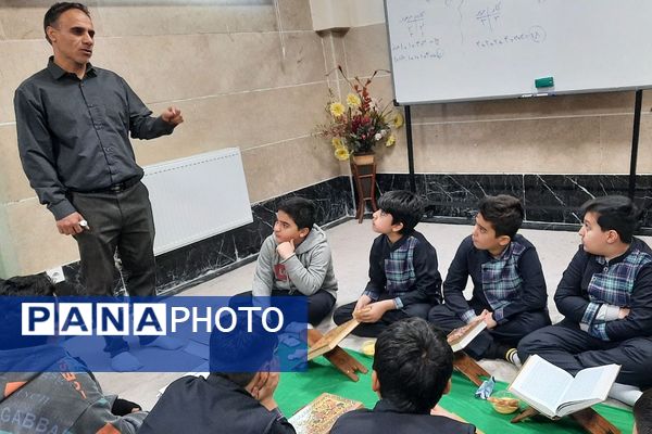 سه‌شنبه های مهدوی در دبستان ایمان ناحیه دو شهرری 