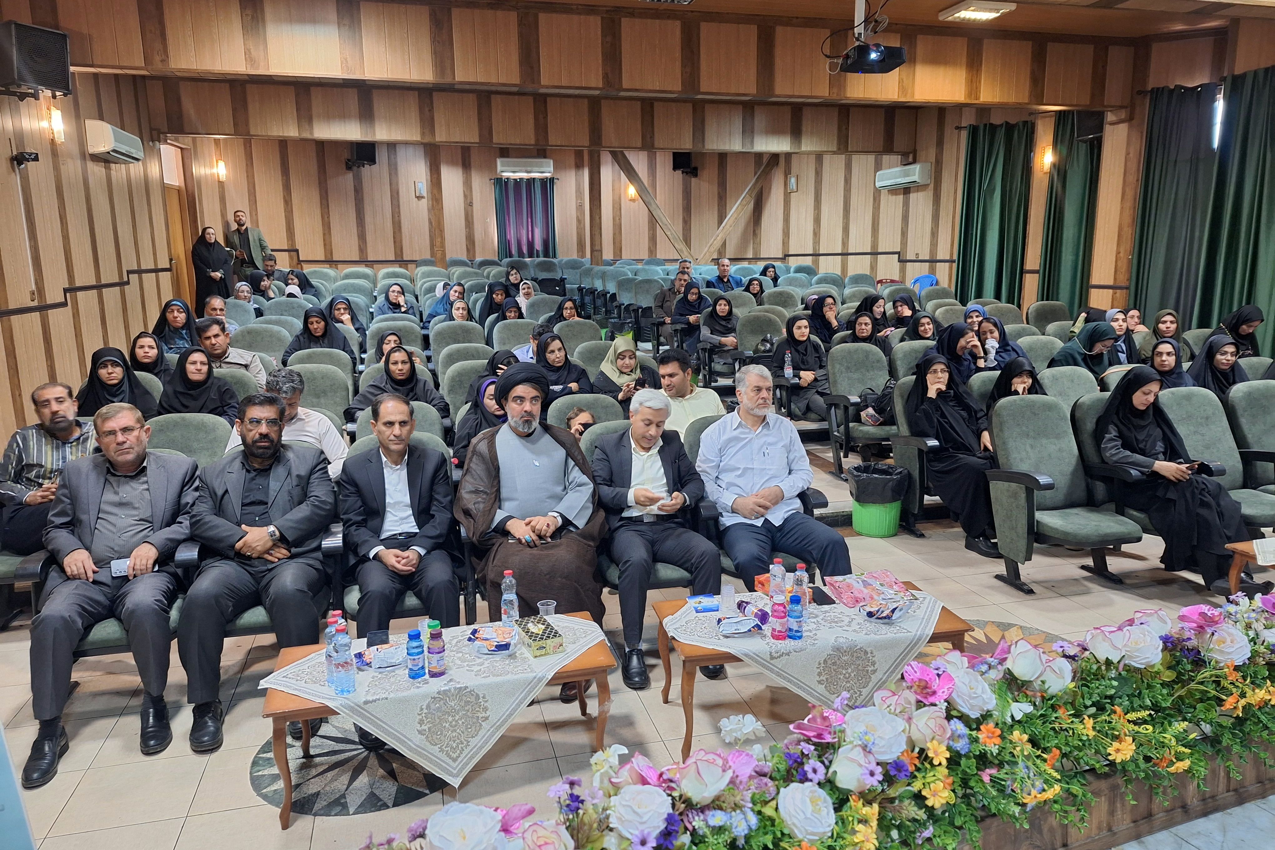 تجلیل از مقام‌آوران جشنواره تجارب برتر تربیتی 