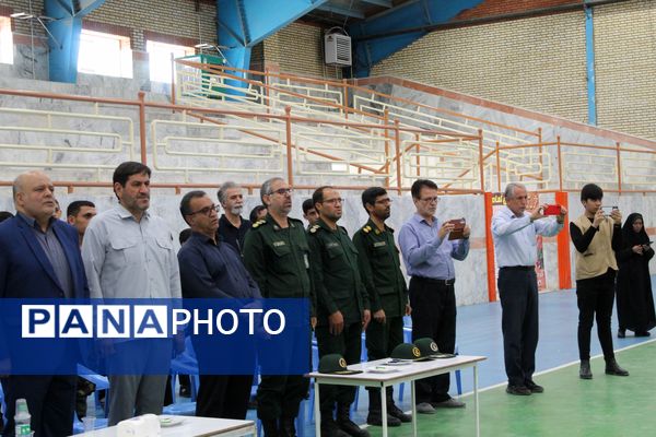 مراسم اختتامیه کلاس‌های اوقات فراغت موسسه امام حسین(ع) در سالن شهدای مدافع حرم