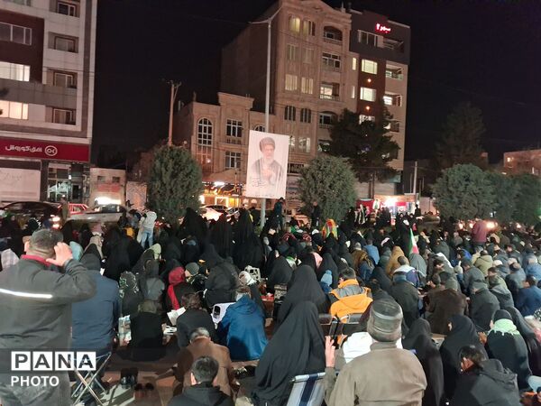 مراسم احیا در اولین شب قدر و هشتمین شب مراسم شهادت ایت الله خامنه ای 
