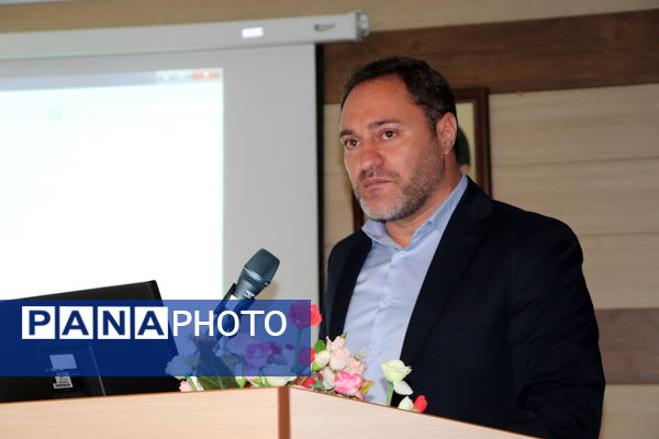 برگزاری مراسم روز ملی به‌ورز در شبکه بهداشت و درمان قروه