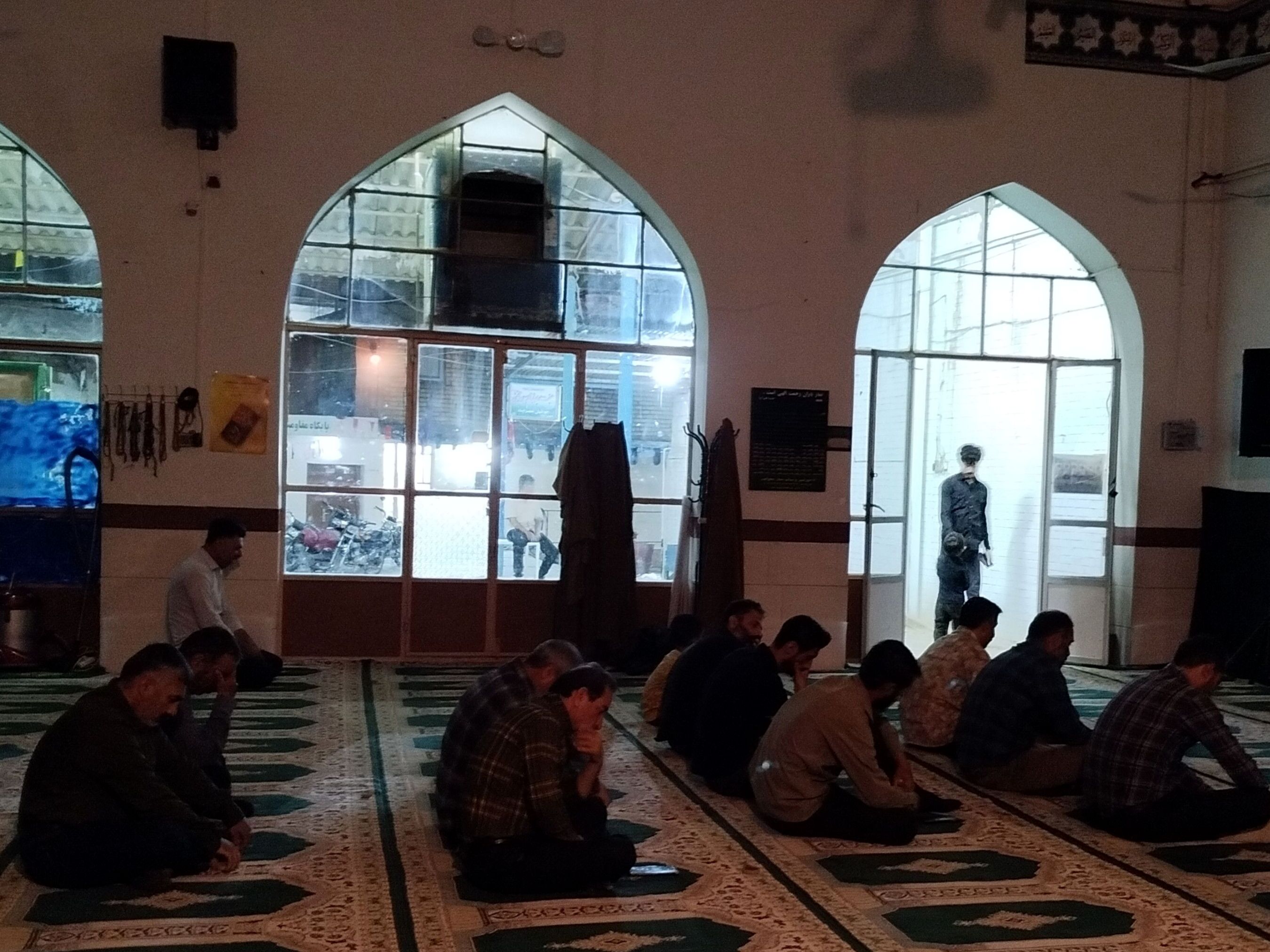 مراسم عزاداری شهادت امام جعفر صادق(ع) در روستای ظفرآباد 