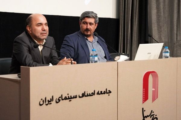 افزودن فصل «سینما» به کتاب‌های درسی دانش‌آموزان در دستور کار قرار گرفت