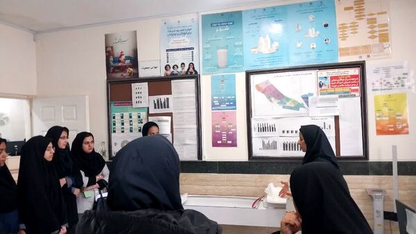 بازدید علمی دانش آموزان تفت از مرکز خدمات جامع محمد رسول الله(ص)
