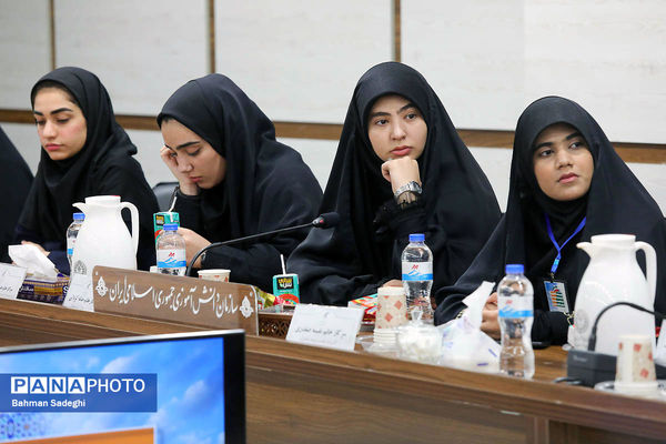  اختتامیه نخستین نشست کارگروه تدوین سند دوازدهمین دوره مجلس دانش‌آموزی