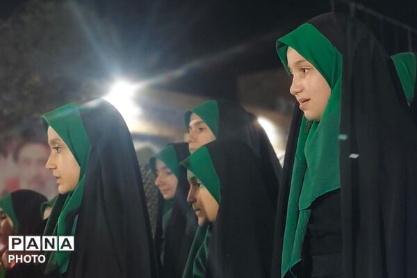 از لبخند کودکان تا دست دعای بزرگ‌ترها