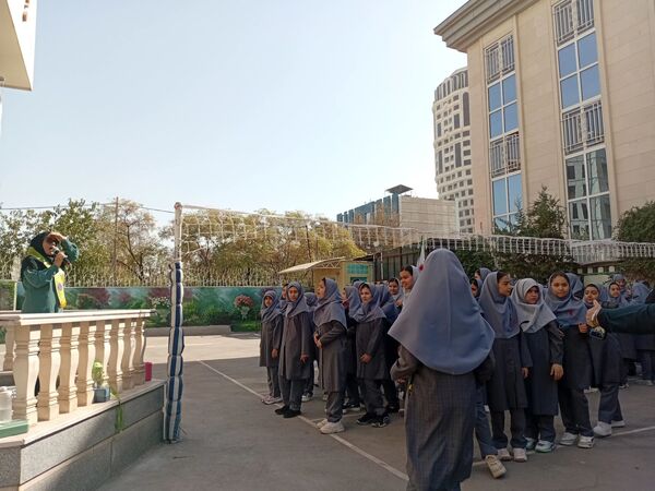 آماده سازی دانش آموزان پیشتاز برای جشن عاطفه ها