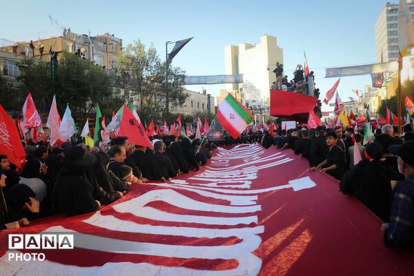 روایت قاب‌هایی که عکس شدند و مردمی که برای خون‌خواهی ایستادند