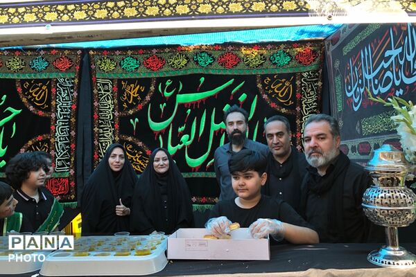 برپایی موکب توسط مدارس ناحیه دو شهرری به مناسبت اربعین حسینی 