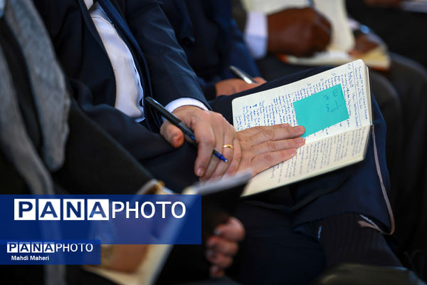 نشست وزیر امور خارجه با سفرا و روسای نمایندگی‌های خارجی مقیم تهران