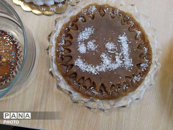 جشن آموزشی فعل‌های ماضی و مضارع در آموزشگاه نماز