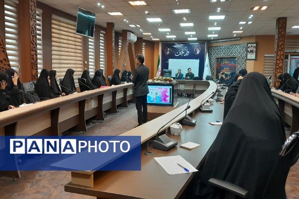 برگزاری جلسه هم‌اندیشی پدافند غیرعامل دانش‌آموزی