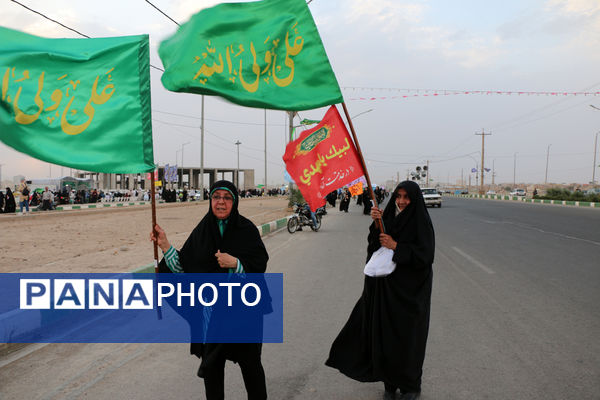شادپیمایی مردم قم به مناسبت عید غدیر-1