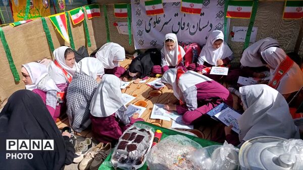 جشن روز معلم با حضور معاون پرورشی و فرهنگی وزیر آموزش و پرورش