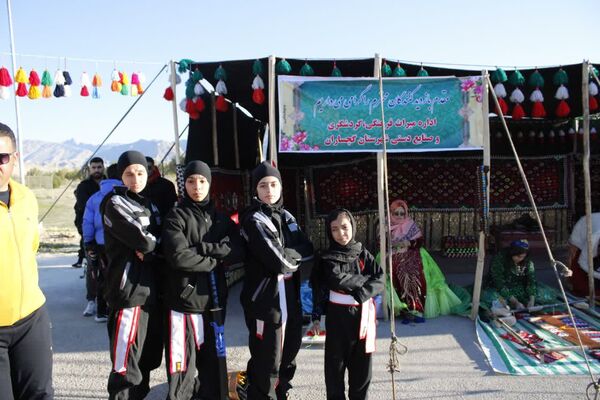 همایش پیاده‌روی خانوادگی در گچساران