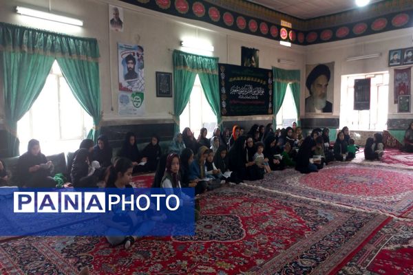 اجتماع بزرگ شیرخوارگان حسینی در روستای گزکوه