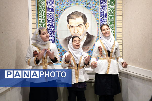 جشنواره علمی و ادبی شهریارخوانی دانش‌آموزی در تبریز