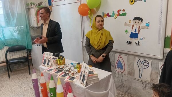 آغاز سال تحصیلی با جشن شکوفه‌ها در دبستان دکتر علی شریعتی 