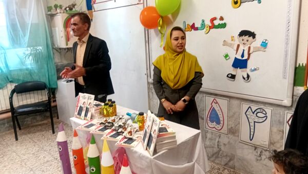 آغاز سال تحصیلی با جشن شکوفه‌ها در دبستان دکتر علی شریعتی 