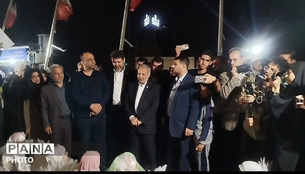 نمایشگاه نماز  در مشهد مقدس با حضور وزیر آموزش و پرورش