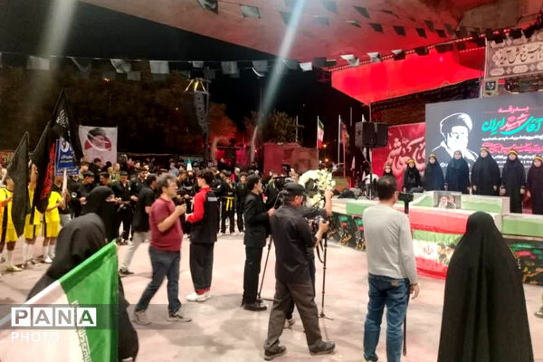 وداع شیرازی‌ها با «آقای شهید ایران»