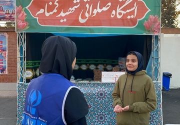 پرچم‌های وفا به یاد امام حسین(ع) و حضرت عباس(ع) به اهتزاز درآمد