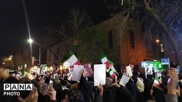 قاب هایی از حضورـ۳