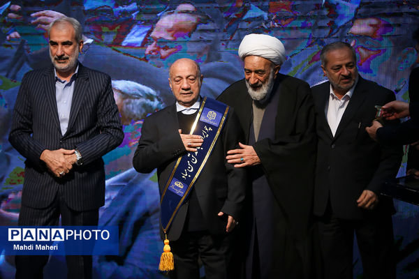 آیین تجلیل از خدمات حاج اکبر ابراهیمی، خیر نیک‌اندیش و مدرسه‌ساز