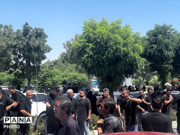 عزاداری پرشور ظهر عاشورا در شهرک ینگی امام
