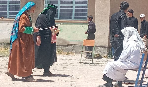 تعزیه خوانی واقعه عاشورا در روستای چکنه علیا خراسان رضوی 