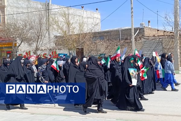 حضور پرشور مردم شهر تیتکانلو در راهپیمایی روز قدس 