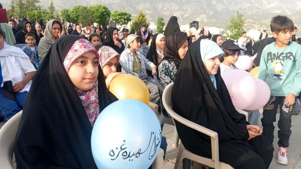 جشن باشکوه روز دختر در یاسوج به مناسبت میلاد حضرت معصومه (س) و دهه کرامت