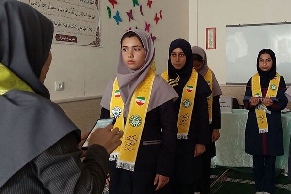 کارگاه آموزشی پیش اردوی منطقه‌ای پیشتازان در بهارستان‌۲