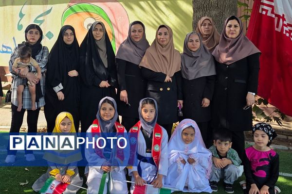 آیین افتتاحیه زمین چمن مصنوعی دبستان اسماعیل سامنی ناحیه ۲ بهارستان