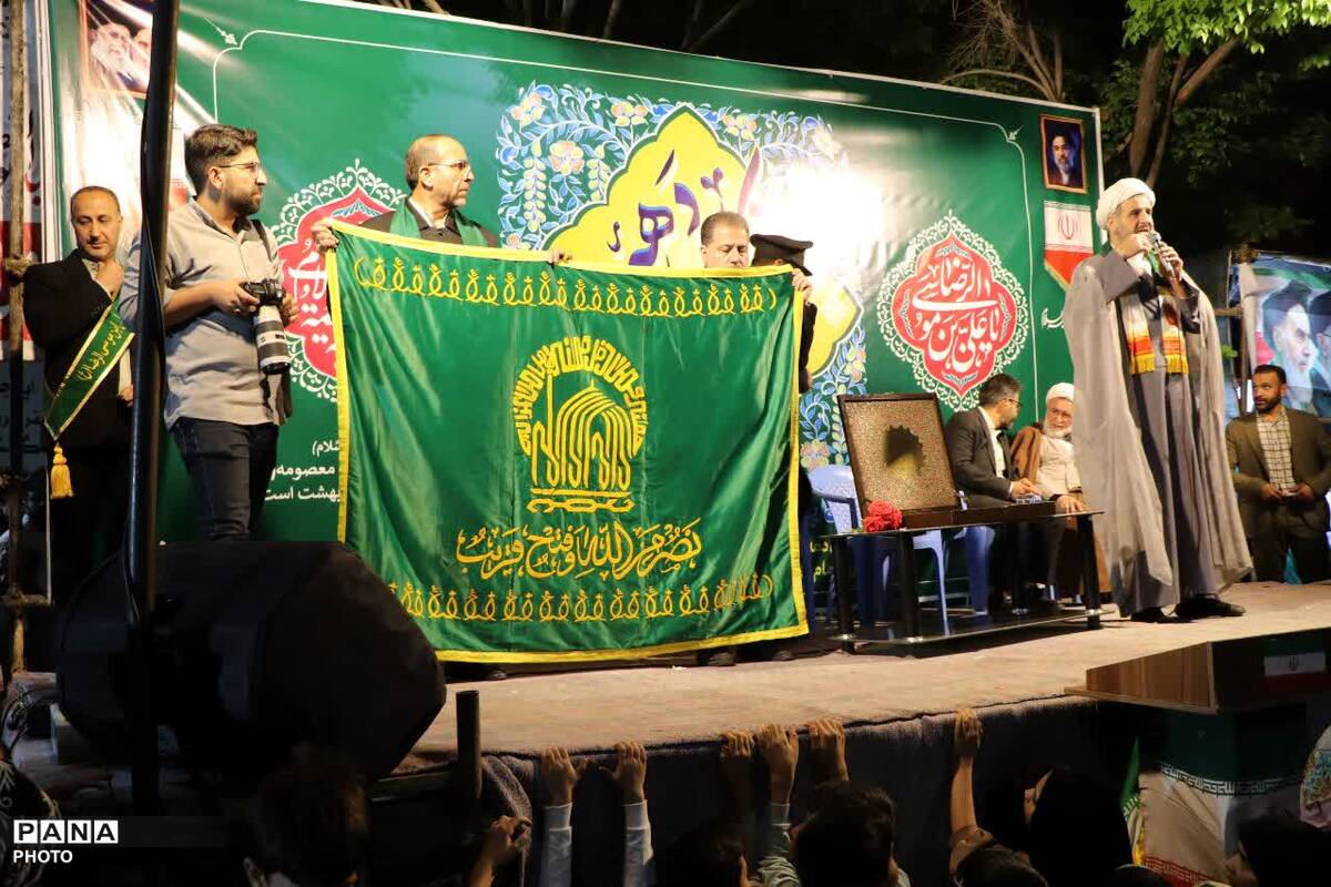 شب رضوی در میدان امام حسین (ع) ابرکوه