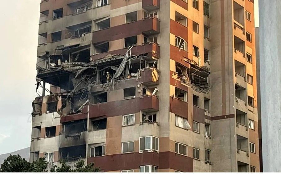 انجام ارزیابی سازه‌ای ساختمان‌های آسیب‌دیده توسط مهندسان عمران