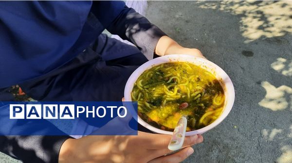 اولین جلسه حجاب و عفاف در دبیرستان فرهنگیان ناحیه۷ مشهد 