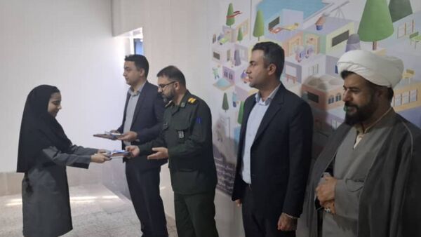 جشن آغاز سال تحصیلی و گرامیداشت هفته دفاع مقدس در دبستان زهرای اطهر