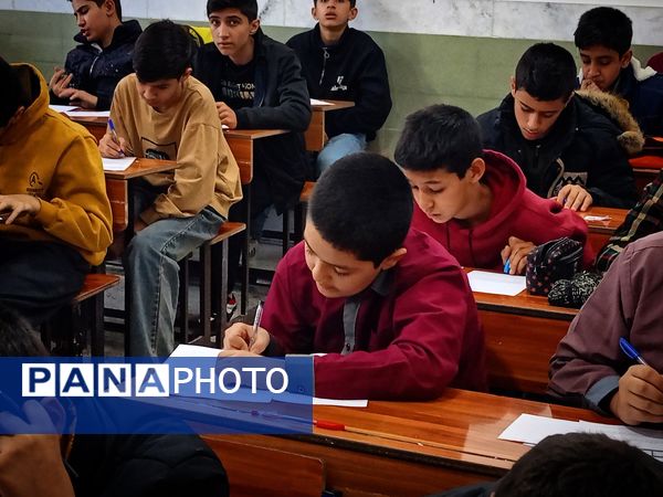 امتحانات نوبت اول در دبیرستان میثاق 