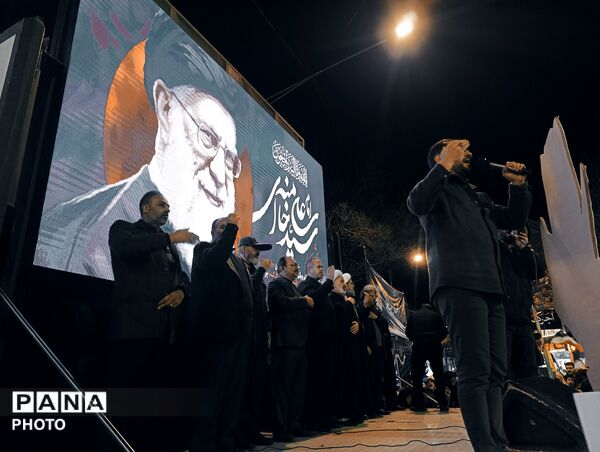 حضور ملت غیور بجنورد در شهرستان بجنورد  پی شهادت رهبر انقلاب 
