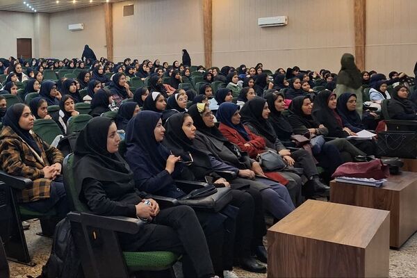 از ظهور نور تا درخشش فجر در دبیرستان پویش