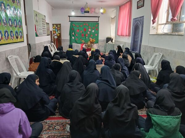 بزرگداشت شب یلدا  در آموزشگاه مرحوم صفری شهرستان خلیل آباد 